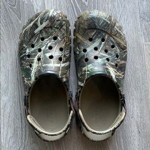 Classic All-Terrain Realtree Camo CROCS Men’s 9